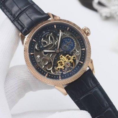 品牌:卡地亚-Cartier 类型:男士腕表 壳套:顶级版316精钢L 表带:进口小牛皮表带 机芯:全自动进口机械机芯 镜面:矿物质防刮镜面玻璃 尺寸:直径42 品牌:卡地亚-Cartier 类型:男士腕表 壳套:顶级版316精钢L 表带:进口小牛皮表带 机芯:全自动进口机械机芯 镜面:矿物质防刮镜面玻璃 尺寸:直径42