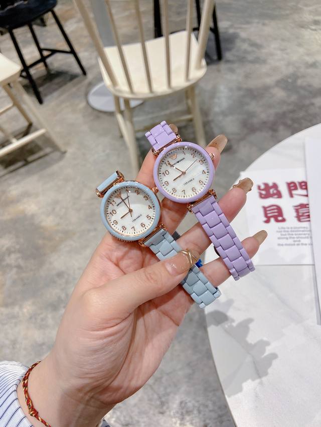 仙女必入♀阿玛尼 超薄陶瓷女士腕表 韩国进口全陶瓷表壳表链，天然珍珠贝母面罗马刻度装饰 进口石英机芯，尺寸32Mm