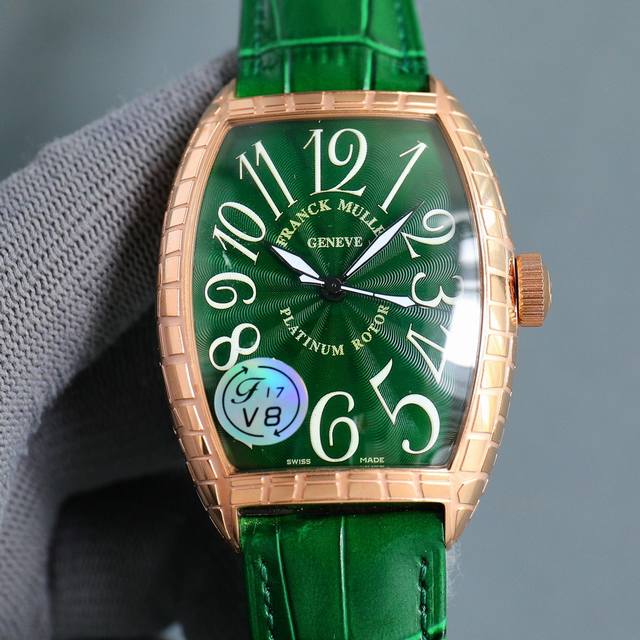 品牌 法兰克穆勒-Franckmuller 类型 男士腕表 壳套 顶级版316精钢l 表带 进口小牛皮表带 机芯 全自动机械机芯 镜面 矿物质防刮镜面玻璃 尺寸