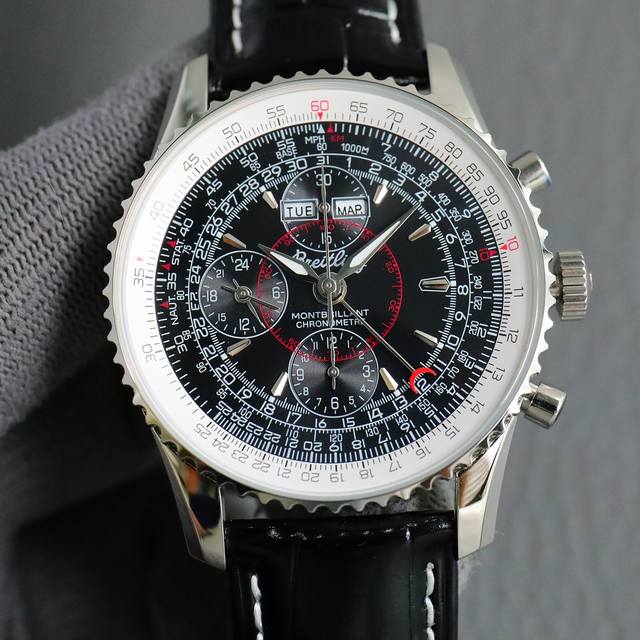 百年灵breitling 蒙柏朗计时系列a21033012重磅来袭 1这款复杂多功能计时腕表 有日历 月份 星期 24小时显示 计时功能等 盘面凌厉 读时清晰