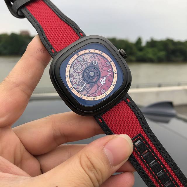 原单 独家新款 现货 Sevenfriday 七个星期五 手表机械男表t3 05,虎年限量款 2022春季新品 改革后的新款比旧款更薄更轻舒适 大小45.6X4