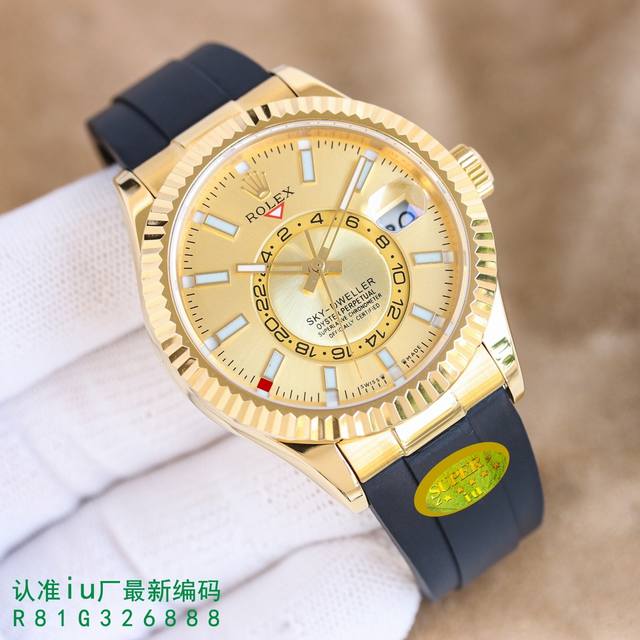 胶带 钢带 Iu 新品 全新系列rolex劳力士sky-Dweller 史上最复杂劳力士 正式面市了 以精湛的工艺技术与表款的正确调校方式重新定义了真正的 天行