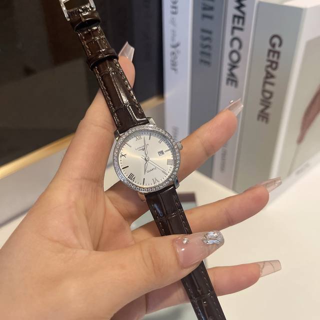 白 -金 钢带+20 陶瓷+40 浪琴-Longines精品女表携手而来 简约精致 品质精湛 热卖全城 采用进口石英机芯 顶级316精钢表壳 进口小牛皮表带 矿