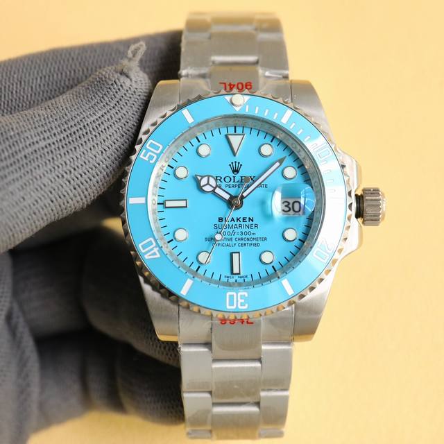 西铁城钢带胶带 克罗心 Bobo新品 劳力士rolex Blaken蒂芙尼水鬼系列 顶级玩物毒货 不喜欢撞款街表水鬼的你 他绝对是你的知音 用劳力士最经典的潜航