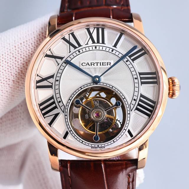 真陀飞轮 金白同价 卡地亚rotonde De Cartier Tourbillon Cadran Love陀飞轮腕表表壳精炼 为充满想象力的设计师提供了承载机