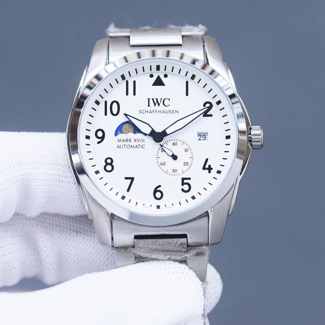 腕表推荐品牌 Iwc 万国 飞行员系列 Mark 马克18小王子特别版. 简约而典雅的904L精钢壳套和唯美的结合了9字位被表友热捧的日月星相 独特的4时位小秒