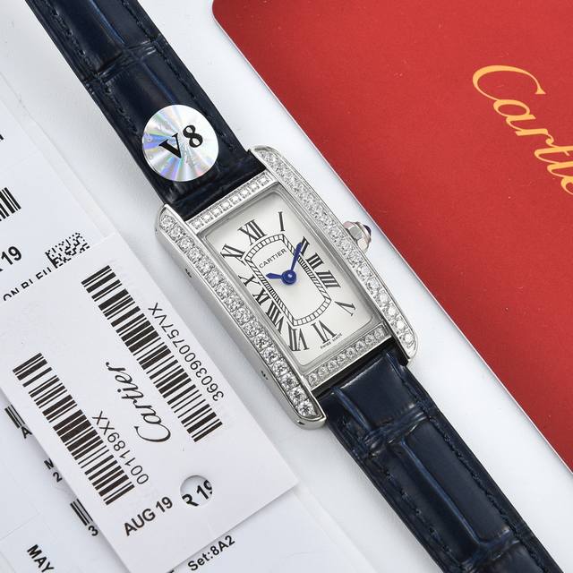 白 金 钻30 V8台湾厂卡地亚-美国坦克-Cartier Tank Am ricaine腕表 小号表款 三码合一 采用蓝宝水石晶镜面 瑞士石英机芯 原版开模