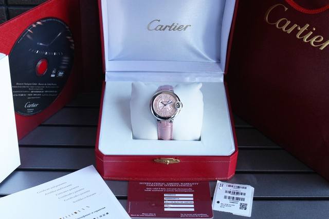 33Mm实拍 卡地亚蓝气球 Cartier Ballonbleu 原版开模 顶级复刻 专柜同步 类型 顶奢级女士自动机械腕表 镜面 镀膜镜面 指针 时 分 秒