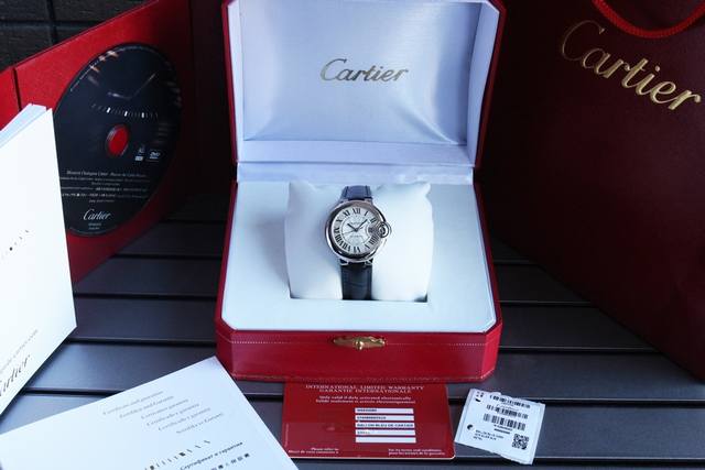 33Mm实拍 卡地亚蓝气球 Cartier Ballonbleu 原版开模 顶级复刻 专柜同步 类型 顶奢级女士自动机械腕表 镜面 镀膜镜面 指针 时 分 秒