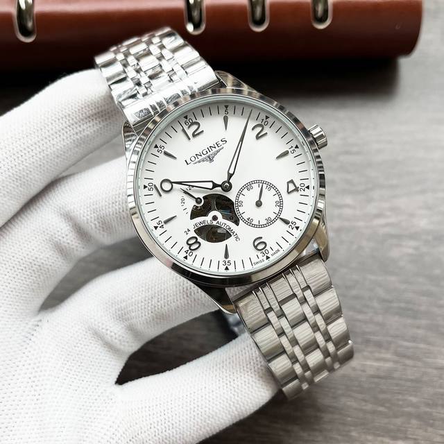 白 金 钢带+20 浪琴-Longines 精品男士腕表尊贵大气 绅士风范 卓越品质 热卖全城 采用全自动机械机芯 顶级316精钢表壳 矿物质超强镜面 尺寸42