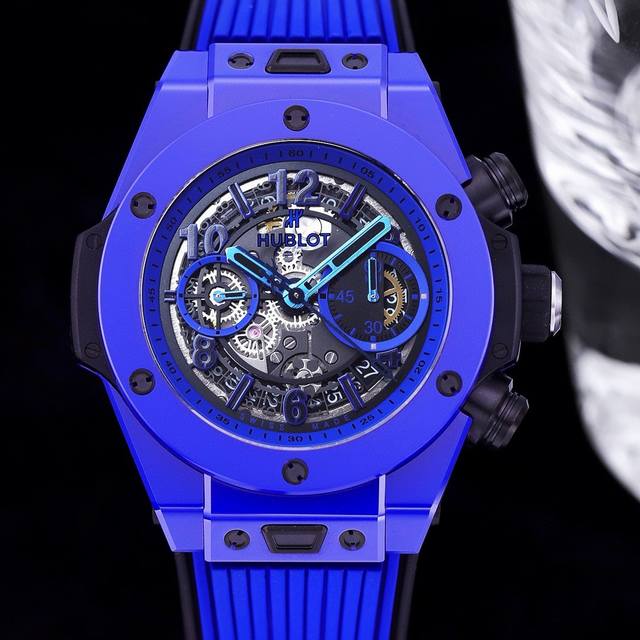 Hublot 宇舶 全新突破 彩色陶瓷问世 Big Bang Unico 大爆炸系列彩色陶瓷腕表 陶瓷工艺史无前例的重大突破 砸重金耗时四年 得以突破传统的陶瓷