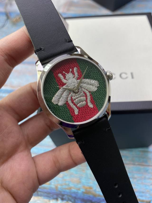 新款高颜值上线 硬货 Original Tagheuer,泰格豪雅f1系列 石英表 专柜1万+ ~43Mm表径 蓝宝石镜面 原装机芯支持拆机 超高难度精钢拉丝表