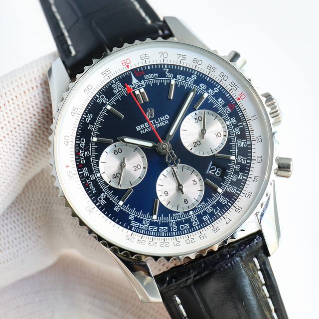 Sj出品 百年灵 全新航空计时 Rw2 腕表 Navitimer 问世70周年 百年灵以大胆色彩焕新演绎经典腕表 尺寸43Mm 迭代款无疑是地道的航空计时腕表