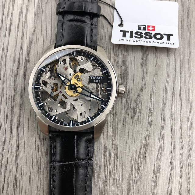 顶级复刻 原单品质 天梭 Tissot Lm1 经典系列 T070.405.16.4 0 原装机芯，原版拆解开模1:1高端定制，出入专柜毫无压力 手动机械机芯