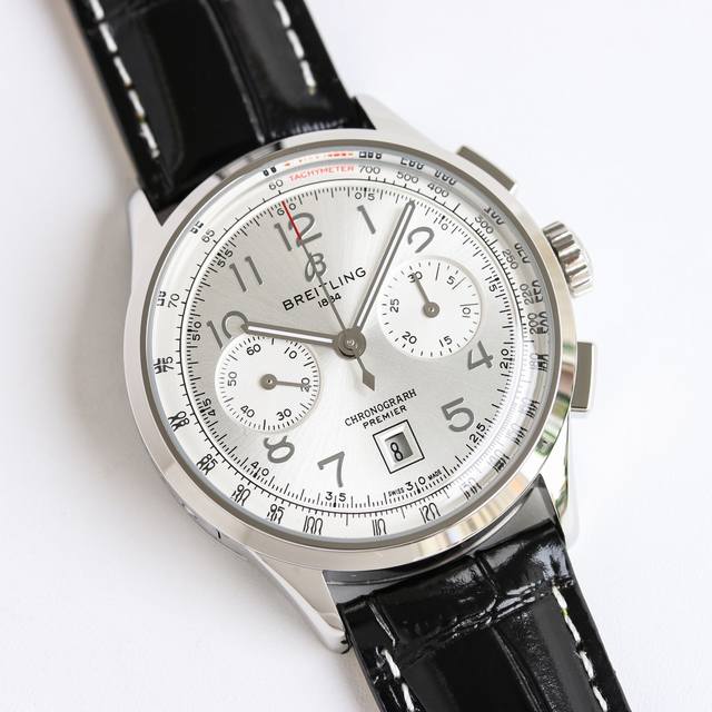 顶级复刻 Tw新品 百年灵 璞雅b01计时腕表premier B01 Chronograph 吴彦祖同款 Bn5 材质 316L精钢 直径 42毫米 厚度 13