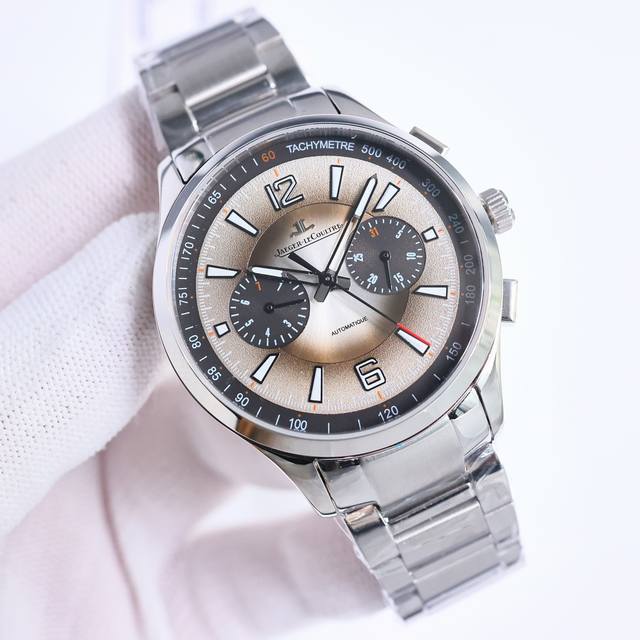 顶级复刻 新品 Jaeger-Lecoultre 积家 北宸系列腕表 R55 儒雅而至~！ 精彩细节 Jl 表壳打磨：为了追求正品温润如玉的效果，制表师精磨细造