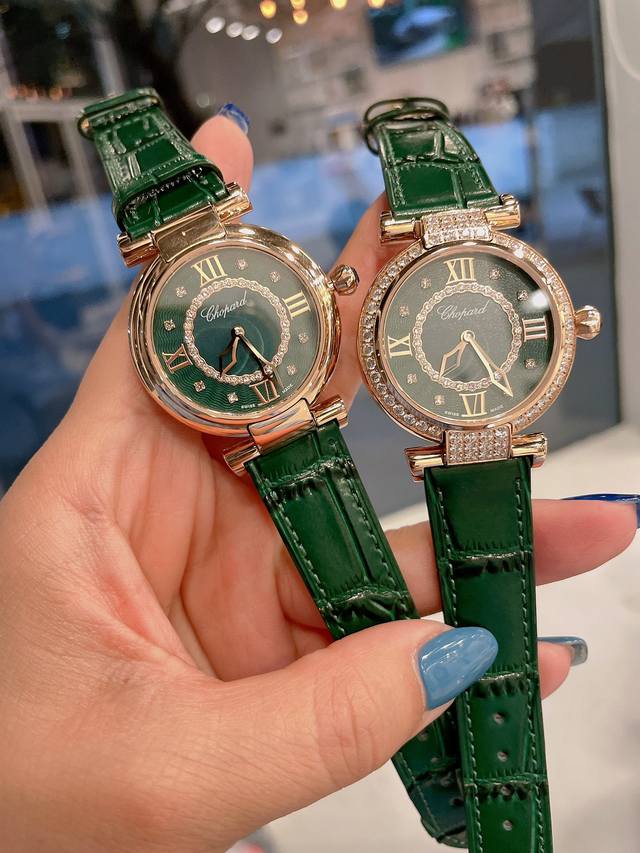 光圈 钻圈 萧邦 Chopard Imperiale 系列腕表。3月新款独家上市！独特的风格带您走进一个新阶段并且成功塑造了崇尚自我表达和与众不同的生活化概念，