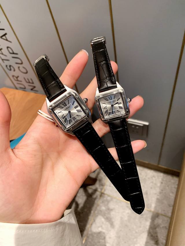 银壳～～ Cartier、山度士、新款超薄表盘、螺丝底盖、原装扣～尺寸：小号38*27.5，大号43.5*31.4～～