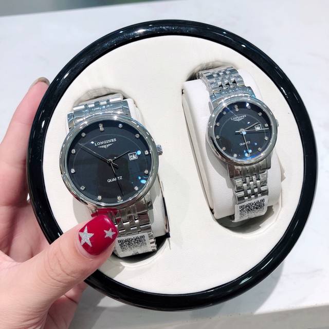 经典款 Longines 浪琴品牌博雅系列情侣对表：男39Mm 女29Mm经典设计，和流利线条的完美化身，彰显着浪琴的典型特质，诠释着优雅定义进口石英机芯，走时