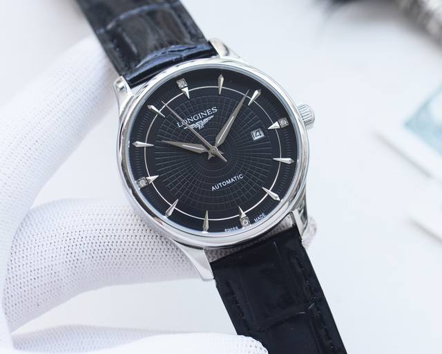 金白同价：皮带 ，钢带 品牌：浪琴-Longines 类型：男士腕表 壳套：顶级版316精钢l 表带：316L精钢表带 进口小牛皮表带 机芯：全自动机械机芯 镜