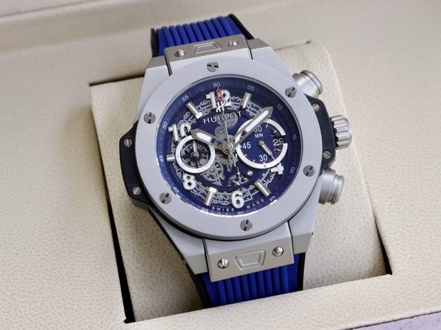 白钛 金黑 宇舶 恒宝hublot Big Bang 系列441.0E.2010.Rw.1104 1：1复刻原版字面，非市面版本字面 男士腕表 316精钢表壳