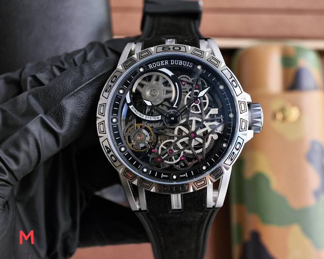 白壳 玫黑 罗杰 杜彼 Roger Dubuis 豪爵 Excalibur 王者系列 自动上链机芯，表壳：46毫米 , Sapphire Crystal Car