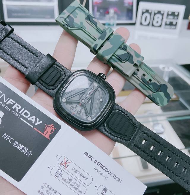 七个星期五-Sevenfriday 经典升级版立体感十足原版复刻男士腕表 搭载全自动机芯 西铁城8215 高端矿物质防刮镜面玻璃配置316L精钢表壳耐磨进口小牛