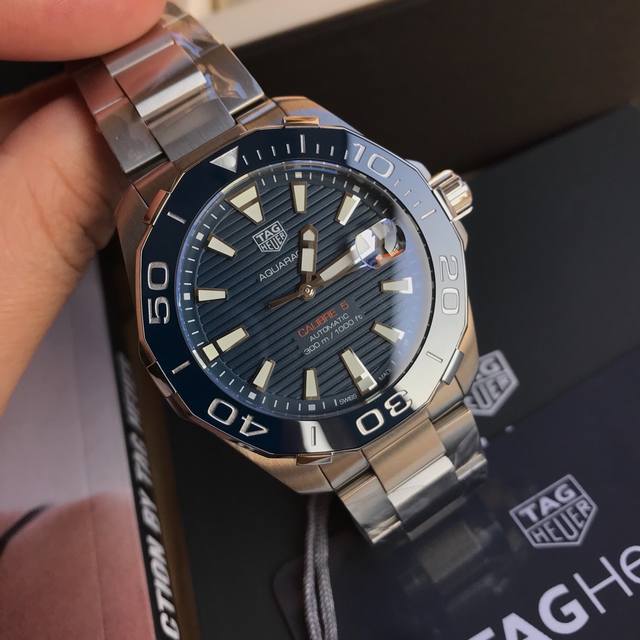 可以订做专柜查验码 批: 包装:50 硬货回货，Original Tagheuer,泰格豪雅竞潜系列机械表，专柜 0。 中号~41Mm表径，蓝宝石镜面，超强夜光