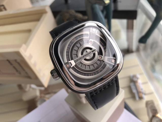 支持香港、美国直邮 香港直邮！Sevenfriday七个星期五m1 03-E122 原装进口8215机械机芯、强化蓝光玻璃、进口小牛皮带、高级316精钢表壳 4