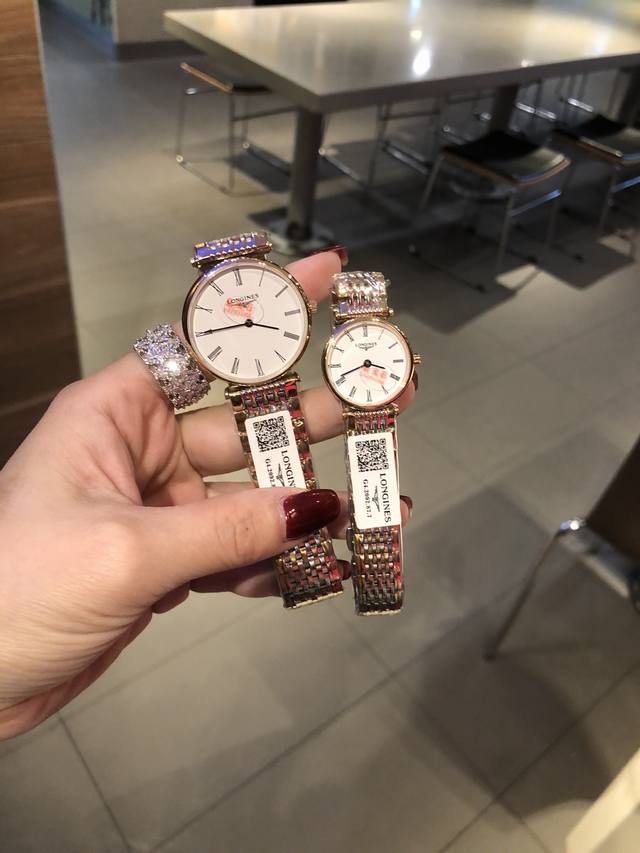 浪琴 新款longines 嘉兰系列，小清新 简约大方，品质精湛，采用原装瑞士石英机芯，顶级316精钢表壳，散珠带精钢实钢材料、男装34Mm，女装28Mm