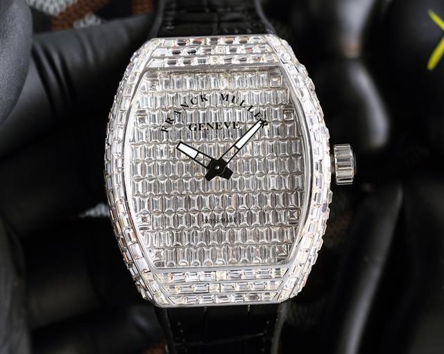 Abf 法兰克 穆勒 Franck Muller V45 Sc Dt系列54*42*15Mm 进口石英机芯 蓝光镀膜玻璃 牛皮表带底部橡胶 折叠扣 糅合运动设计