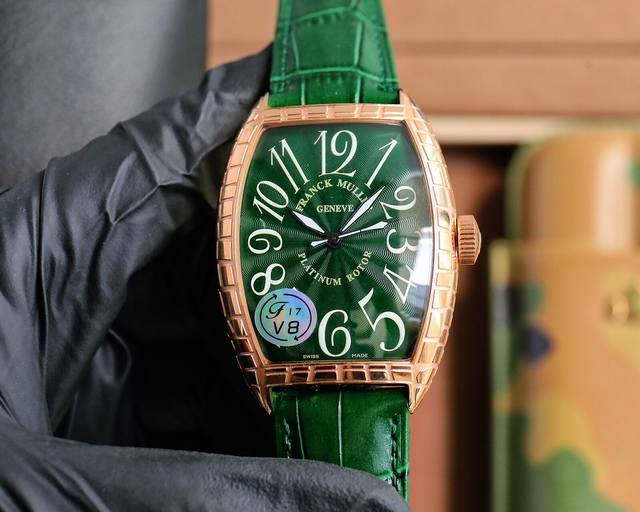 法兰克 穆勒 Franck Muller 55*42*13Mm 全自动机械机芯 双面小牛皮原装针扣 酒桶形拱桥状壳 烈日之下 万众瞩目