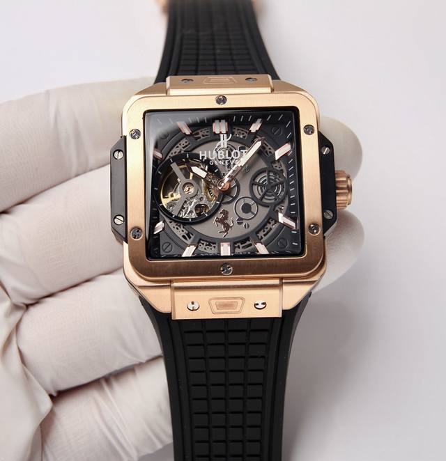 白 . 玫黑20. Hublot 宇舶表 这是恒宝腕间的高级秀场！恒宝再次跨界潮流高端！众星演绎，隆重上市，兼具尖端潮流和创新科技的融合力作，腕表史上的巅峰之作