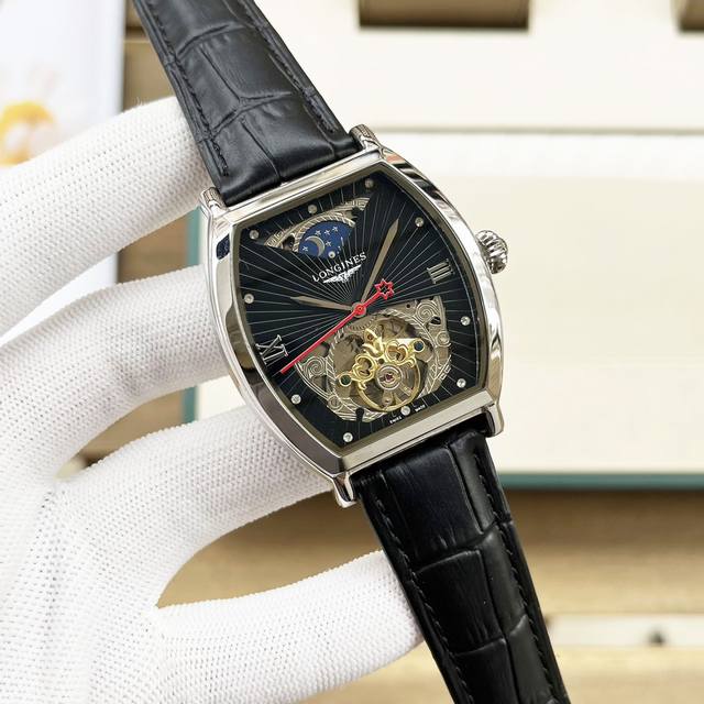 同价 浪琴-Longines 精品男士腕表尊贵大气，绅士风范，卓越品质，热卖全城。采用全自动机械机芯，顶级316精钢表壳，矿物质超强镜面，尺寸42Mmad出品