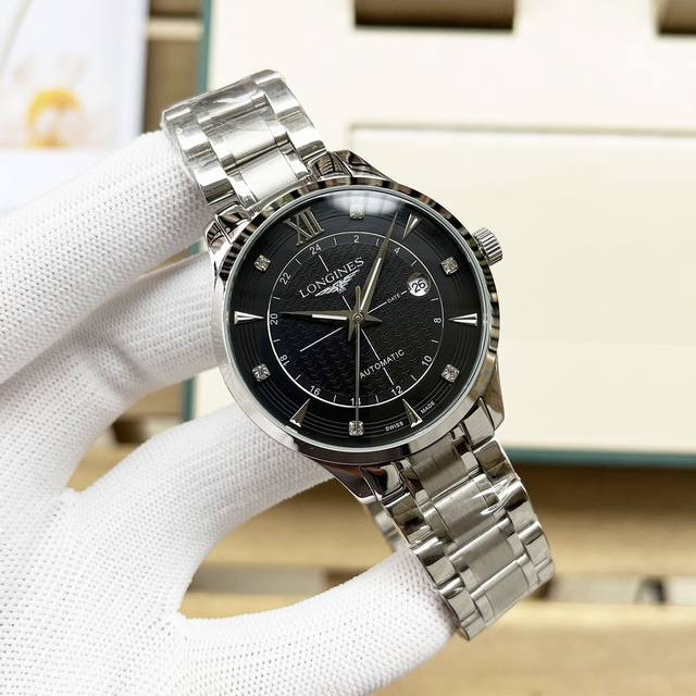 白 -金 钢带+20。浪琴-Longines 精品男士腕表尊贵大气，绅士风范，卓越品质，热卖全城。采用全自动机械机芯，顶级316精钢表壳，矿物质超强镜面，尺寸4