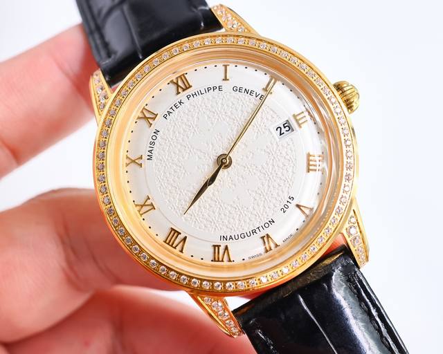 白壳 金壳 百达翡丽 Patekphilippe海外版，1851百达创始人安东尼推出古典系列腕表，便一鸣惊人，在伦敦世界博览会被英国维多利亚女皇选中，由此奠定了