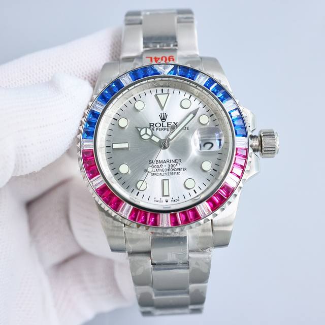 钢带没钻统一价： 满钻统一价： 全新字面 三珠钢带的 五珠钢带 劳力士rolex 奢华极致满天星版本腕表 手工镶嵌打造，密镶顶级施华洛世奇美钻，奢华品质的诠释，