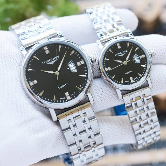 白壳 玫 钢带加20 实物拍摄 品牌： 浪琴-Longines 类型：情侣对表 表壳：316精钢 做工优质 表带：进口小牛皮 316精钢 两种可选 机芯：进口石