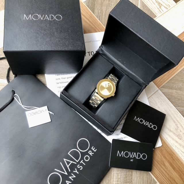 Oiginal 摩凡陀movado 波特bold经典系列，源至瑞士石英腕表，大道至简的神来之笔，简约到极致的设计才是亮点，表径~36Mm，原装瑞士石英机芯，经典