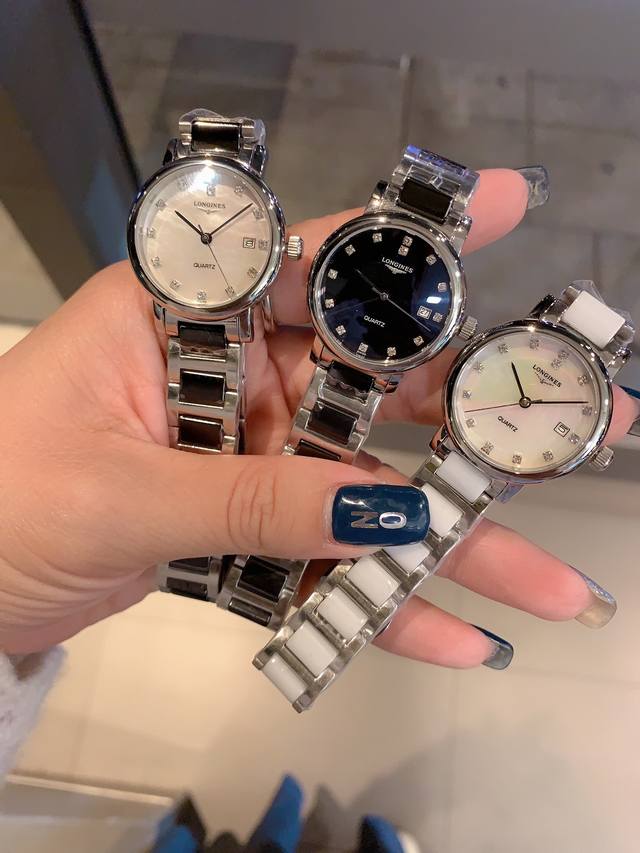 白 金 钻30 珍珠贝壳面 浪琴-Longines. 最新气质女表 搭载原装进口石英机芯，珍珠贝表盘，水晶镶钻精致雅典，闪亮而不单调，316精钢表壳 ，尺寸30