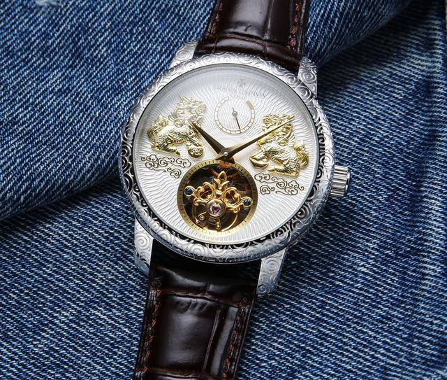 白 . 金20. Vacheron Constantin 江诗丹顿 刚刚推出一枚高级工艺表盘新作 Traditionnelle Tourbillon Qilin