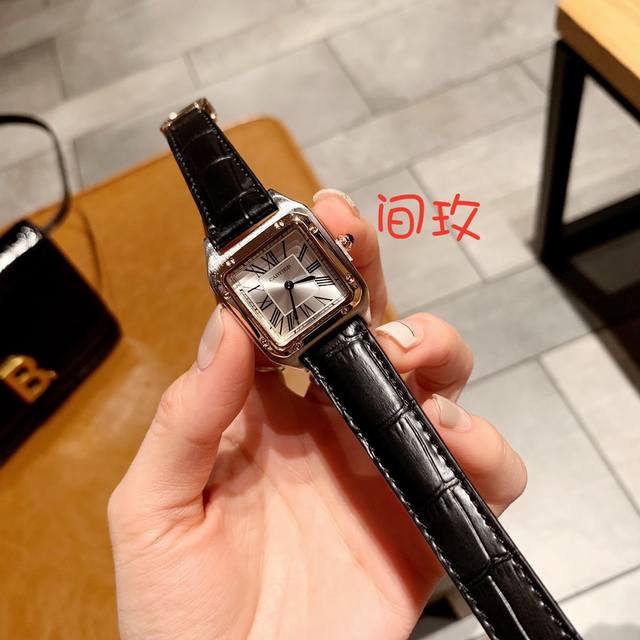 间玫壳～～￥ Cartier、山度士、新款超薄表盘、螺丝底盖、原装扣～尺寸：38*27.5～～