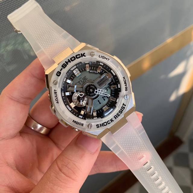 卡西欧gst-400G系列、G-Shock经典防震表盘设计、配合冲击视觉的强烈色彩、抬手自动亮灯、Lcd液晶显示盘、精确到1 0秒的秒表计速功能、防震、防磁、4