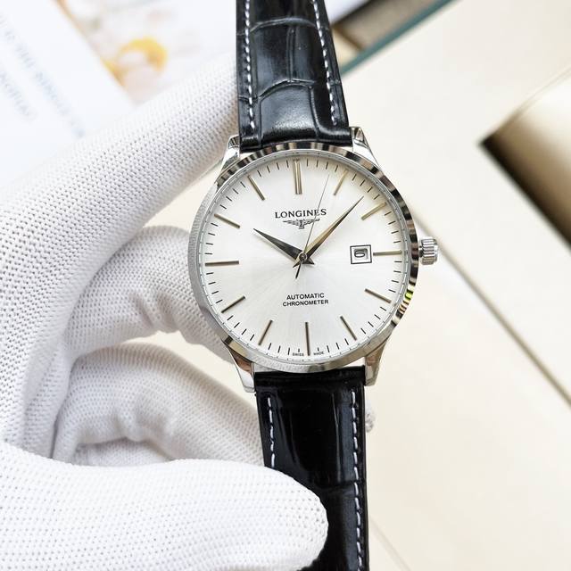 金 钢带+20，浪琴-Longines 精品男士腕表尊贵大气，绅士风范，卓越品质，热卖全城。采用全自动机械机芯，顶级316精钢表壳，矿物质超强镜面，尺寸42Mm