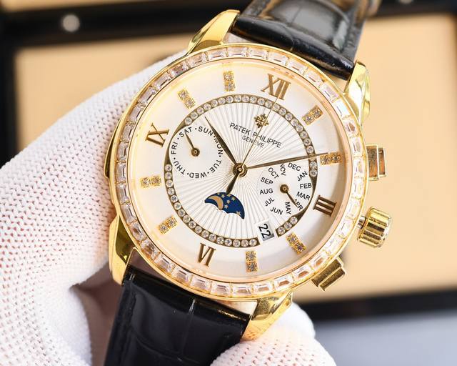 金 。2024最新款式 百达翡丽 实拍图 Patek Philippe 贵族的艺术品！搭配进口9100多功能机芯 0返修 功能 24小时,星期，星辰，月份 进口