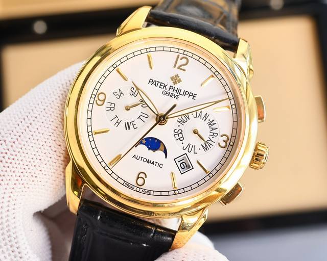 金 。 百达翡丽patek Philippe惊艳登场，42毫米的表径适配大众男性手寸，非常商务可亦休闲。视觉冲击力强，令人过目不忘，实物质感更加优美。 1搭配进