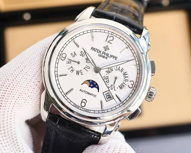 金 。 百达翡丽patek Philippe惊艳登场，42毫米的表径适配大众男性手寸，非常商务可亦休闲。视觉冲击力强，令人过目不忘，实物质感更加优美。 1搭配进