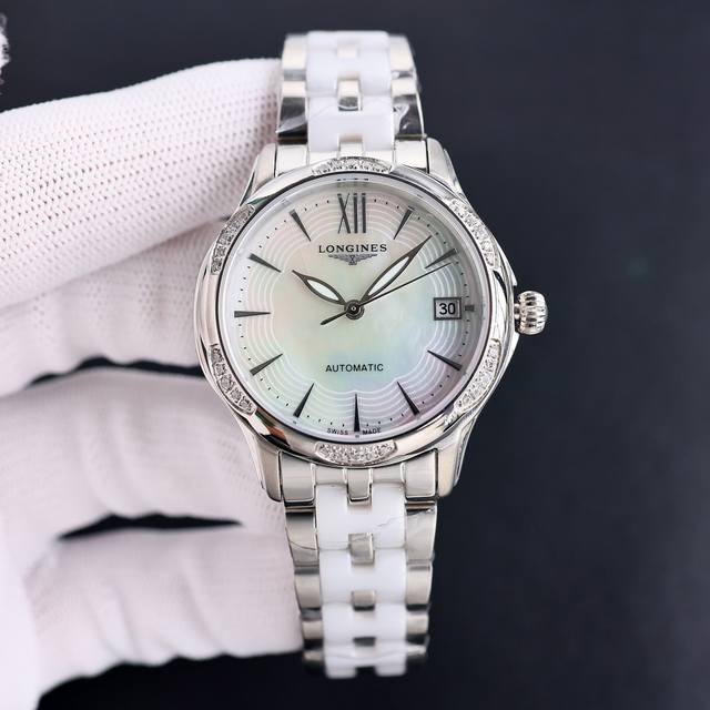 品牌：浪琴-Longines 款式：新款女装机械腕表 机芯：进口西铁城8215机械机芯 镜面：蓝宝石玻璃镜面 表带：真牛皮表带 陶瓷表带 尺寸32Mm♀♀♀