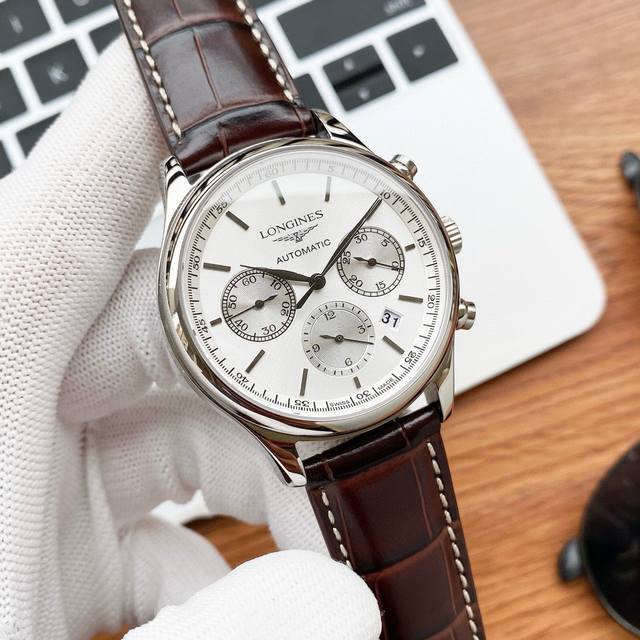 白壳 玫 皮钢同价 实物拍摄 品牌：浪琴-Longines 最新制表传统系列 类型：男士腕表 表壳：316精钢 做工优质 表带：进口小牛皮 316精钢 两种可选