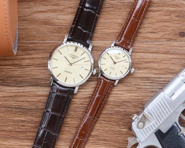 FFF～金 钢带+20钻+30 浪琴-LONGINES. 最新情侣款携手而来，简约精致，品质精湛，热卖全城，采用进口石英机芯，顶级316精钢表壳，进口小牛皮表带